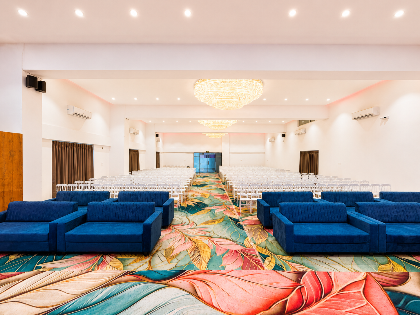 Guest Lounge Seating