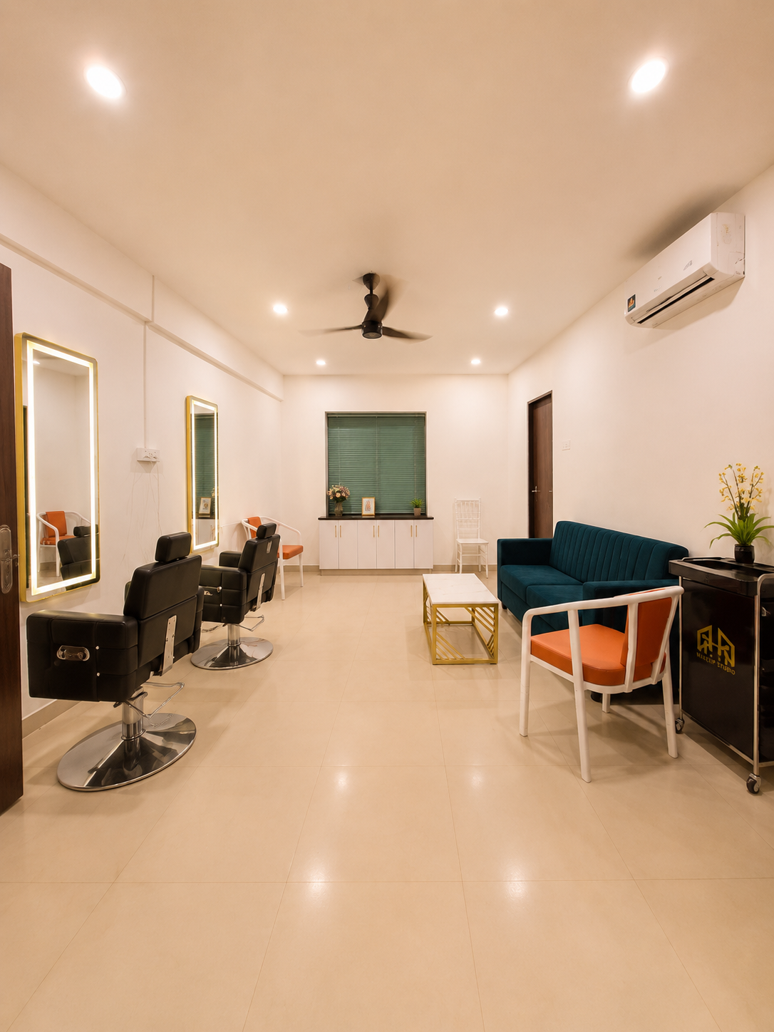Makeup Studio